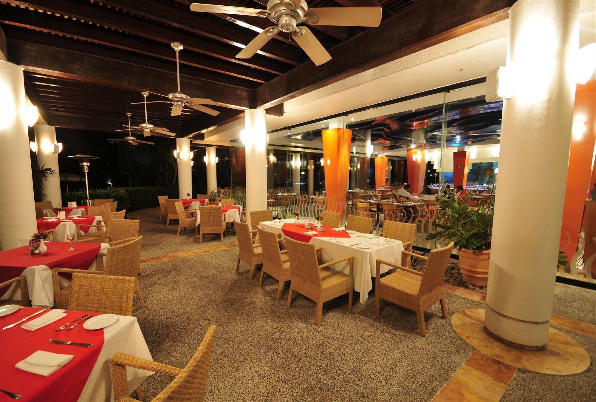 Ocean Breeze Mazatlan Mazatlán Exterior foto